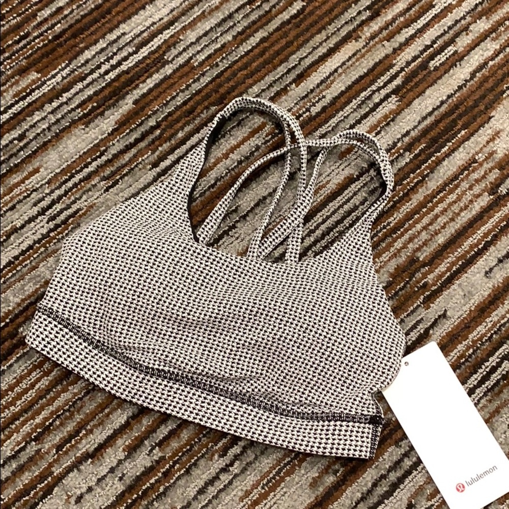 Lululemon Energy Sports Bra Size 6